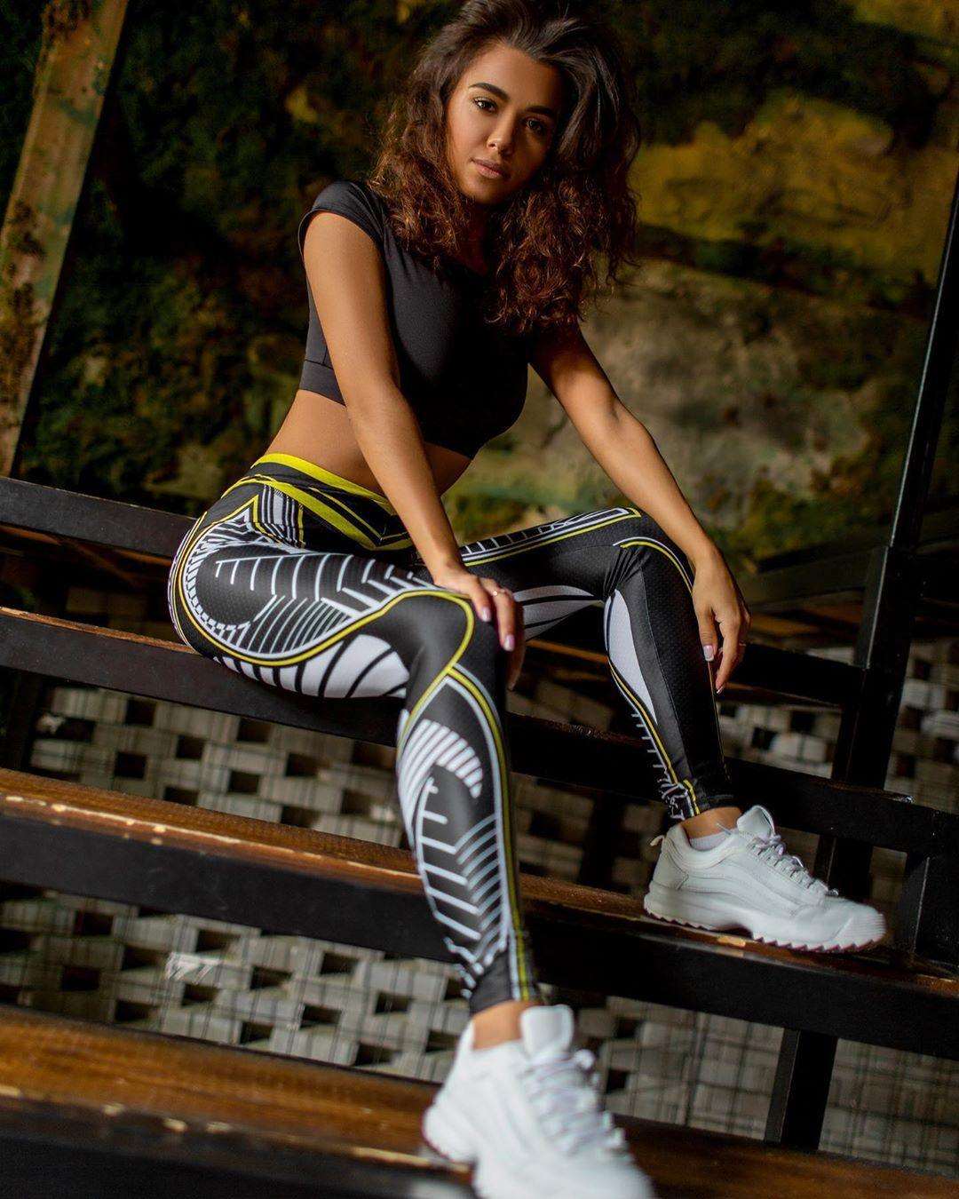 European and American High Elastic Sports Printed Yoga Leggings - JWHL FASHION